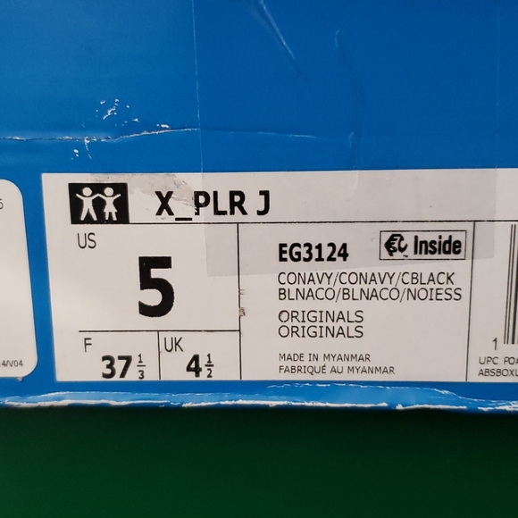 Shoes - Picture 4 of 4